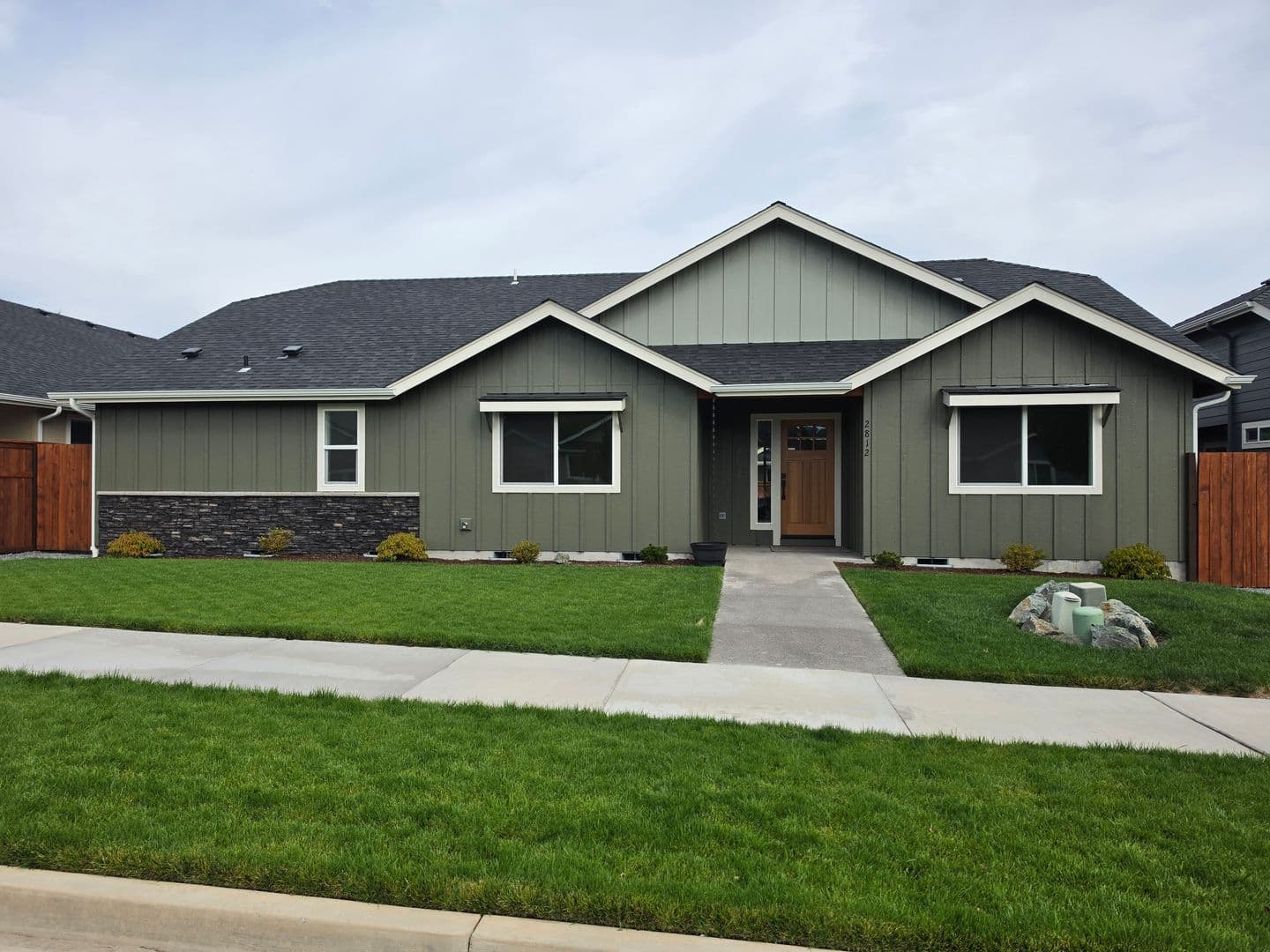 Grants Pass House: 2812 Elmer Nelson Lane
