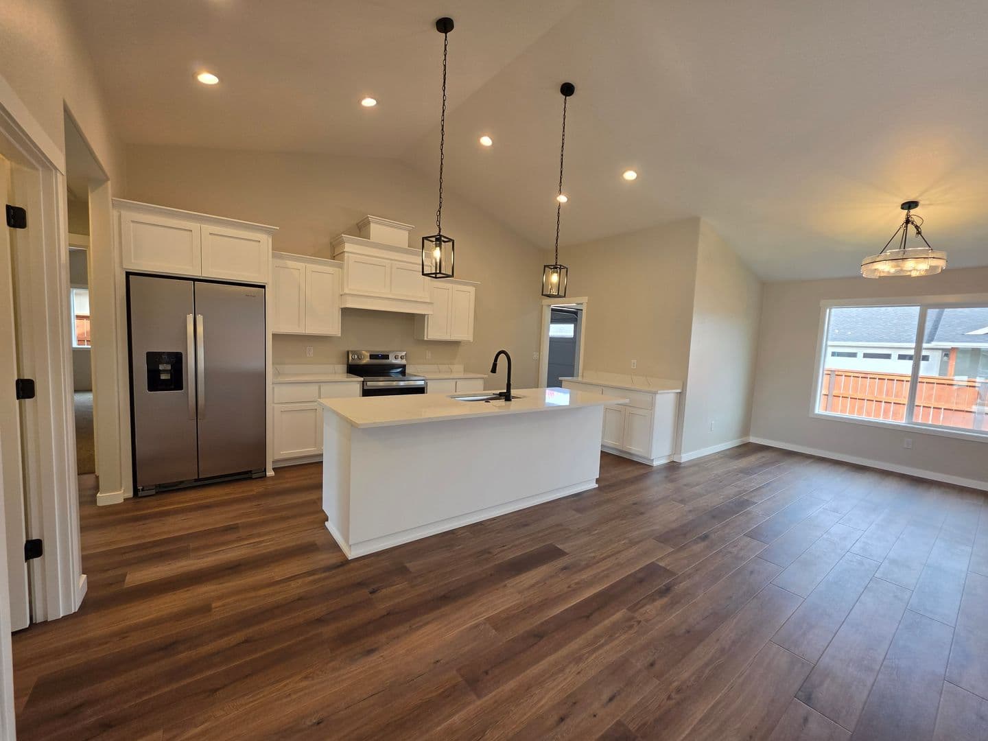 Grants Pass House: 2812 Elmer Nelson Lane