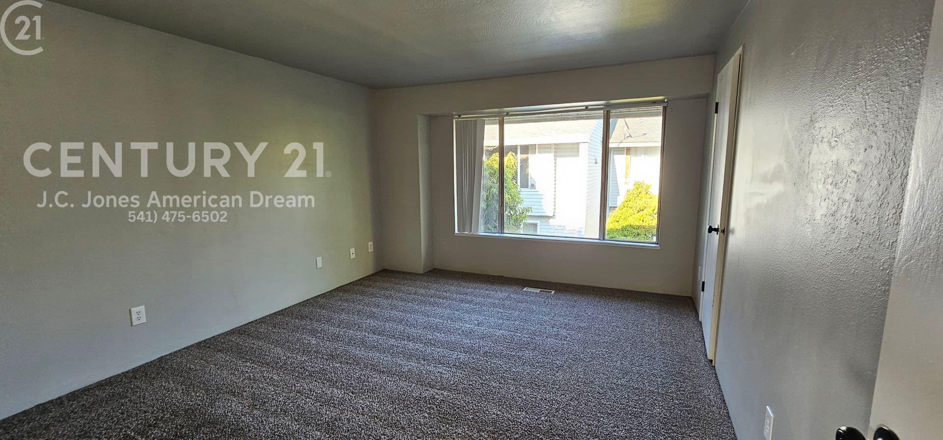 Medford House: 2000 Brookhurst Street #20
