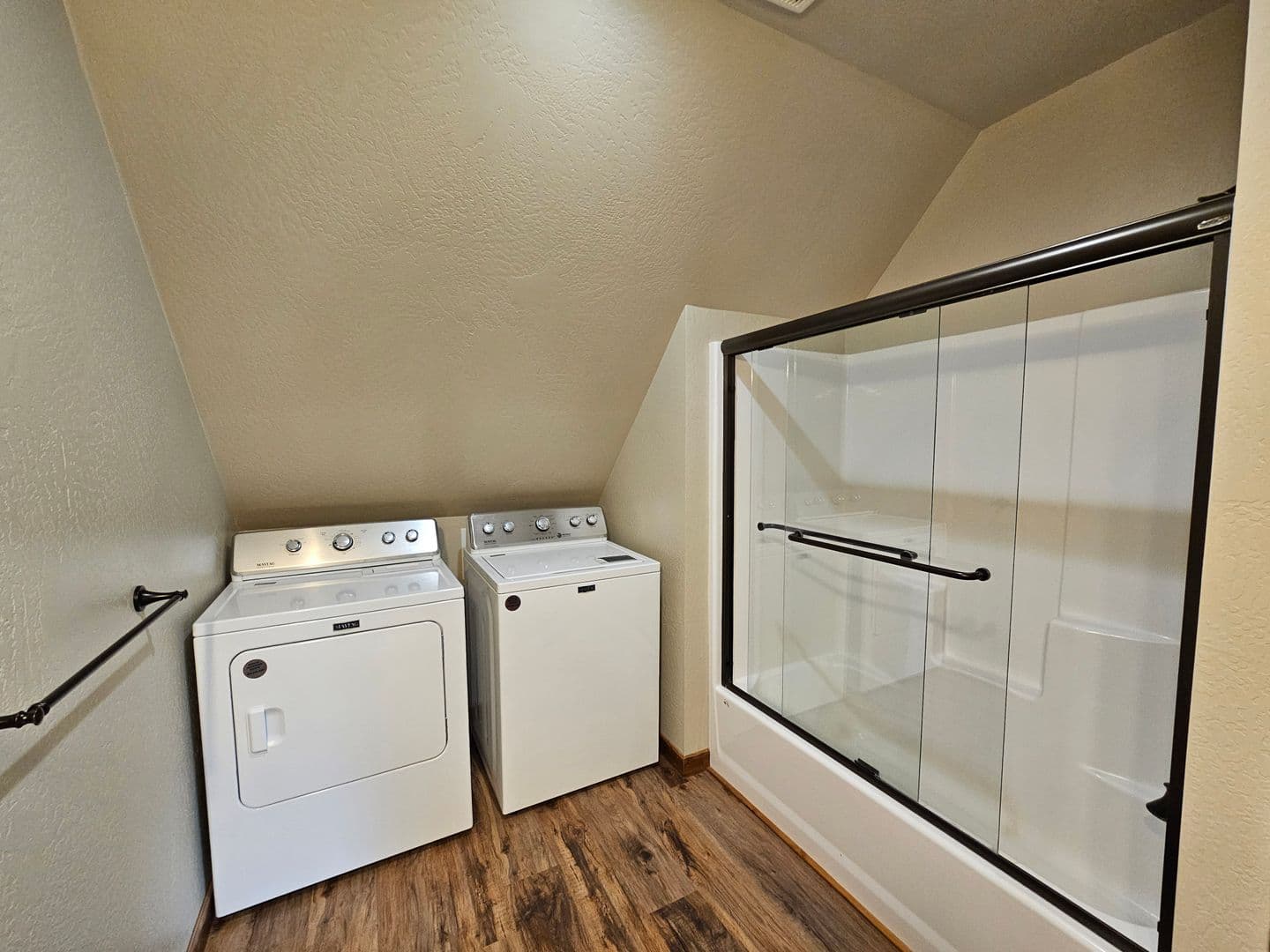 Grants Pass Apartment: 366 Ponderosa Lane