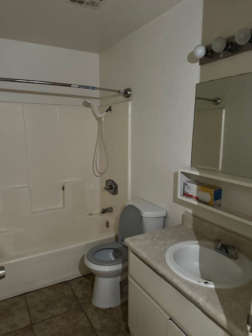 Phoenix House: 18202 N. Cave Creek Road #212