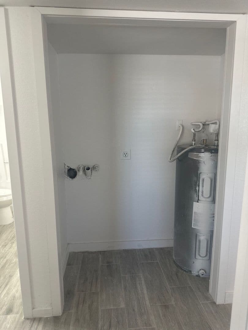 Phoenix Apartment: 13211 N. 21st Place