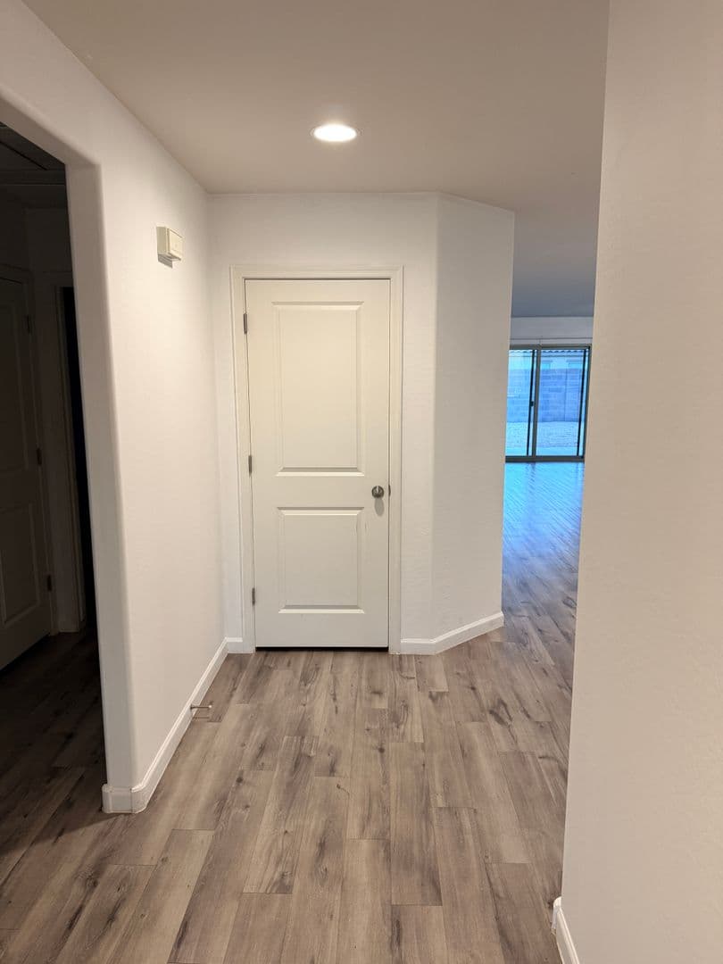 Casa Grande House: 2051 E. Velvet Place
