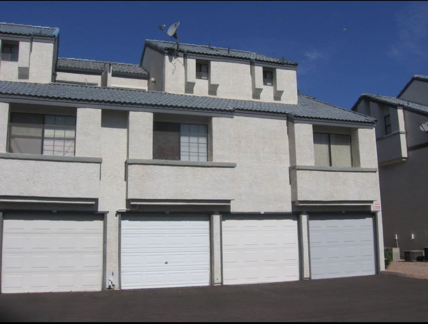 Mesa Condo: 3716 E. University Dr. Unit 2015 - 3716 E. University Dr.