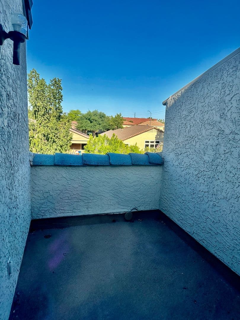 Mesa Condo: 3716 E. University Dr. Unit 2015 - 3716 E. University Dr.