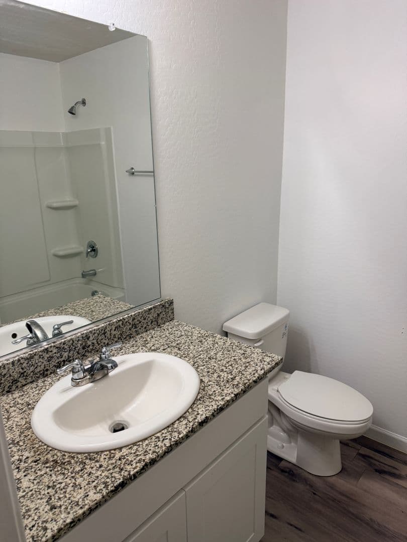 Casa Grande House: 2051 E. Velvet Place