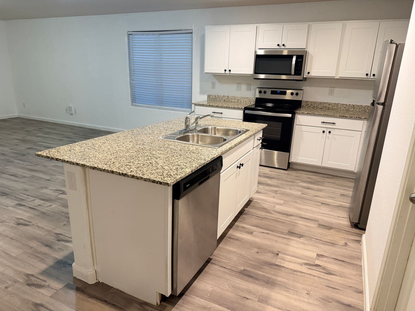 Casa Grande House: 2051 E. Velvet Place