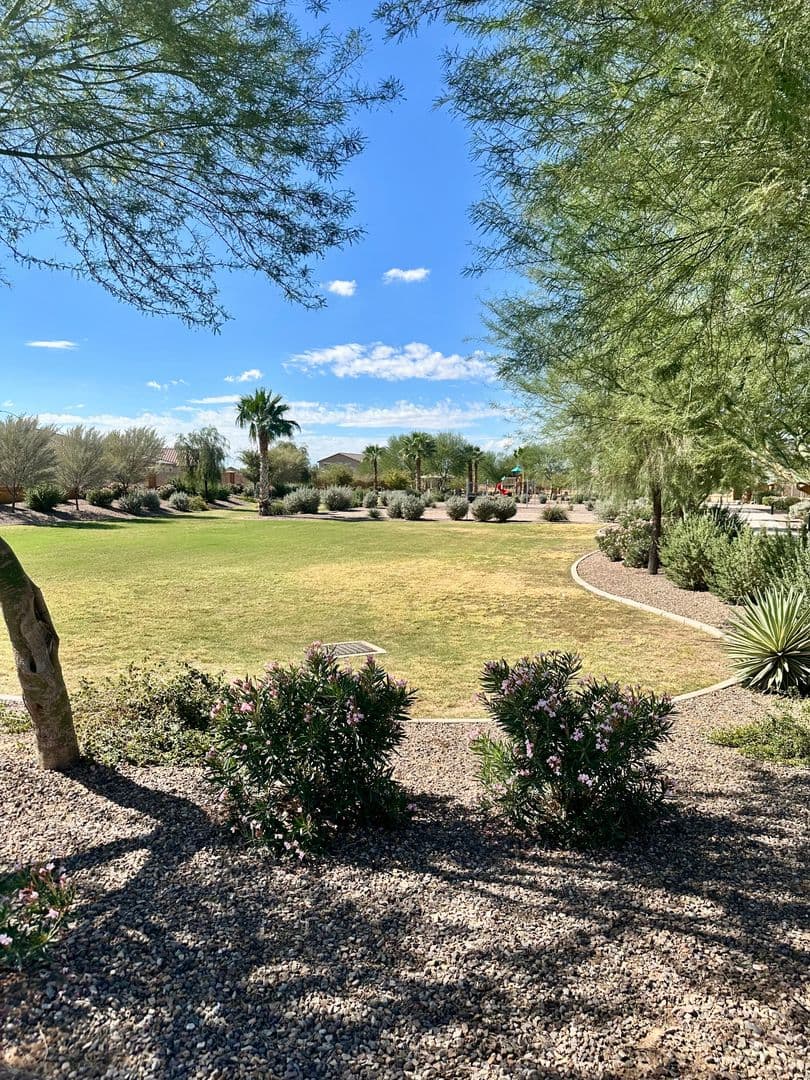 Casa Grande House: 2051 E. Velvet Place