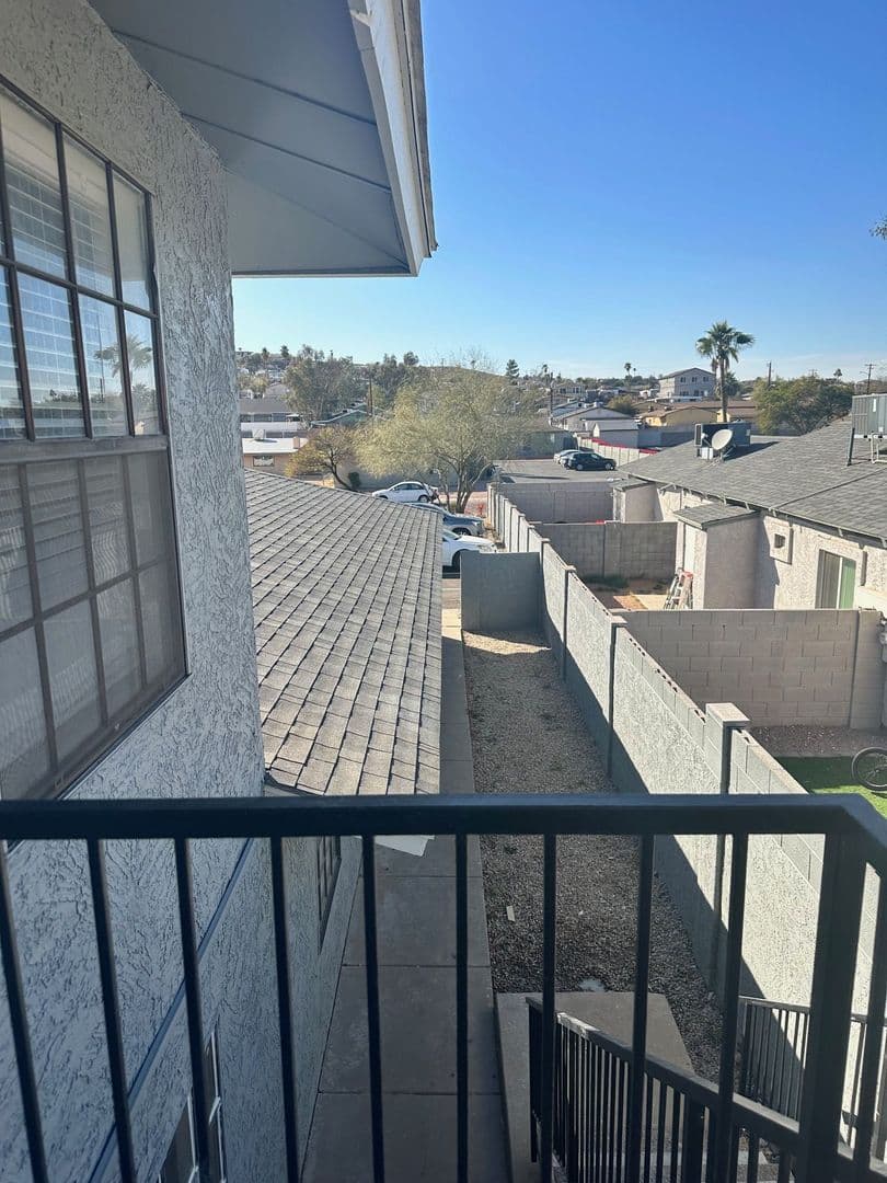 Phoenix Apartment: 13211 N. 21st Place