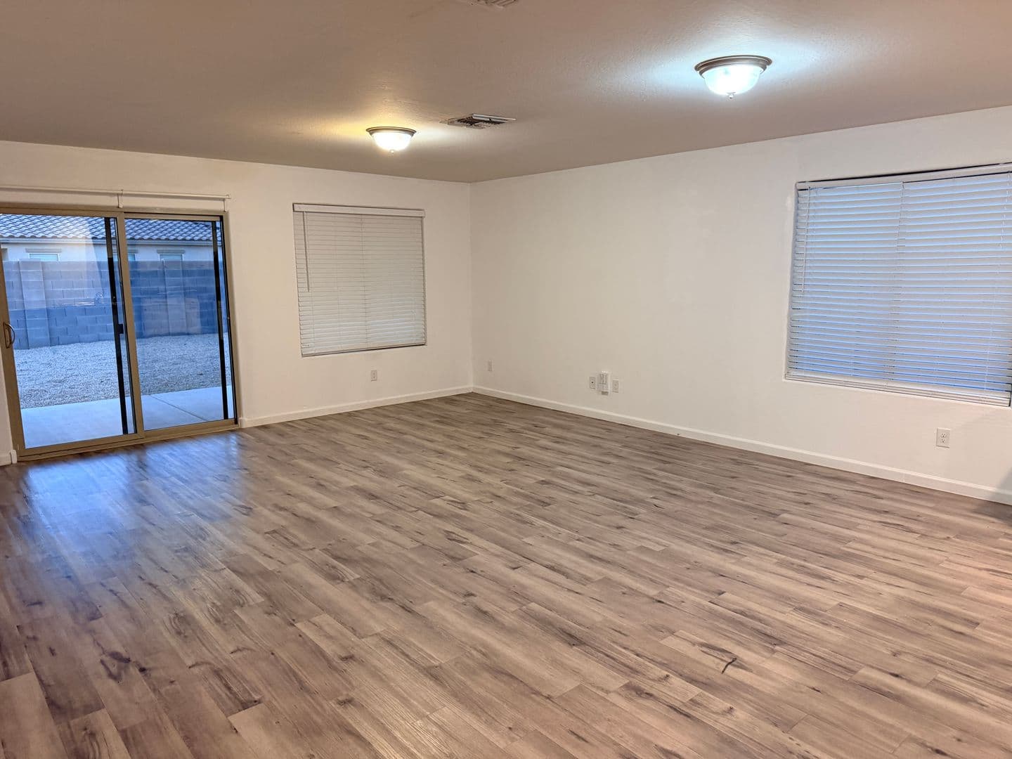 Casa Grande House: 2051 E. Velvet Place