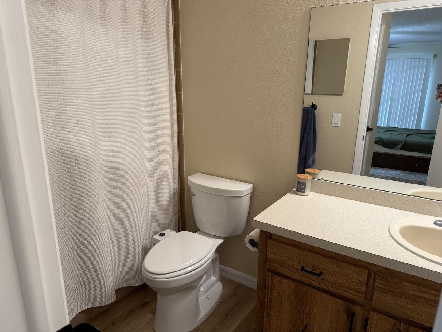 Spring Hill House: 5427 Berrien Avenue