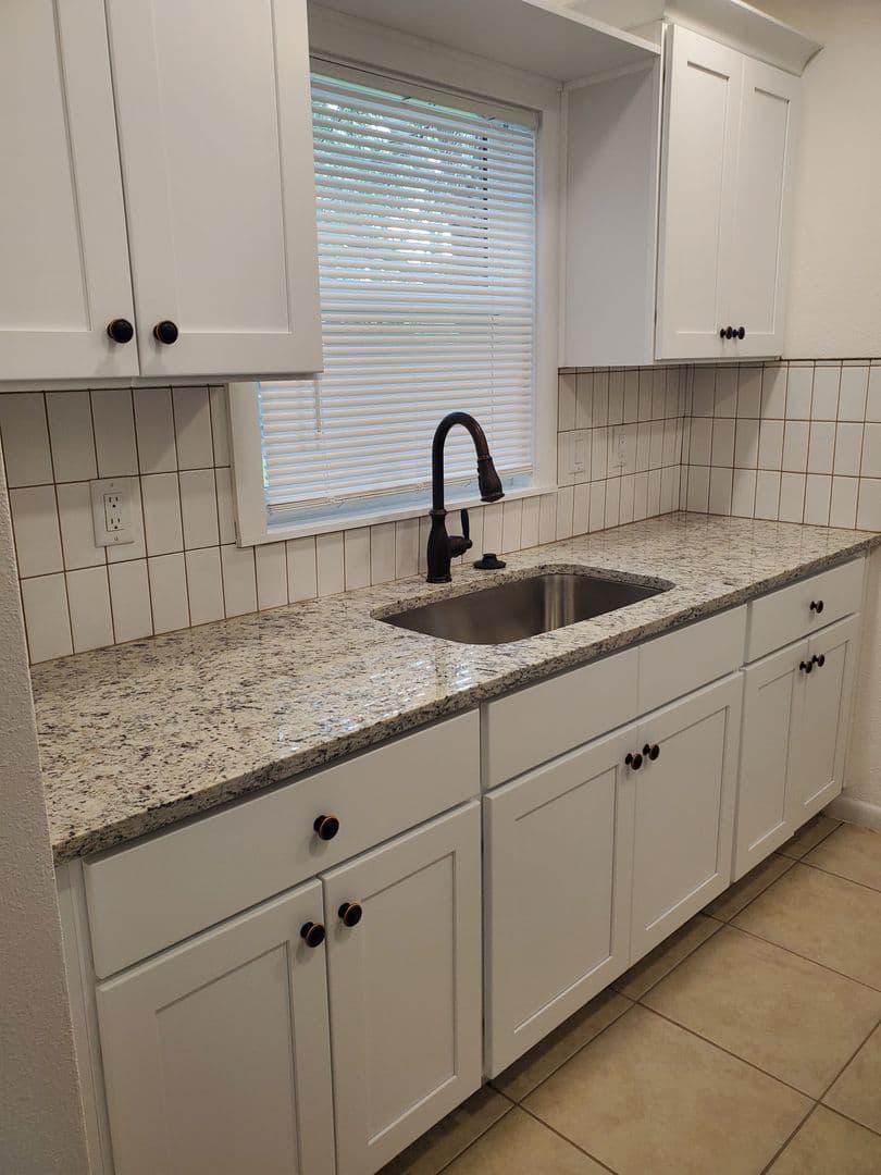 Spring Hill House: 4217 Drummond Avenue