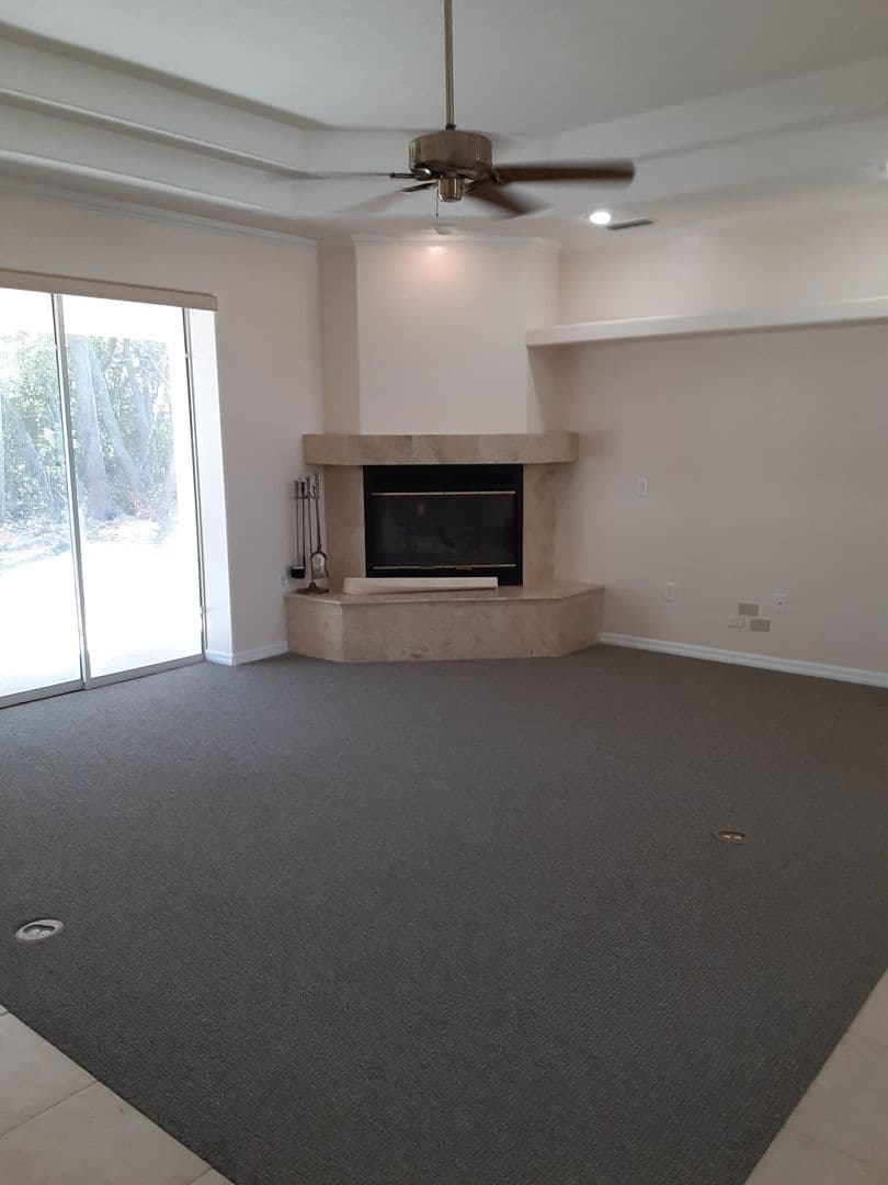 Spring Hill House: 13409 Short Court