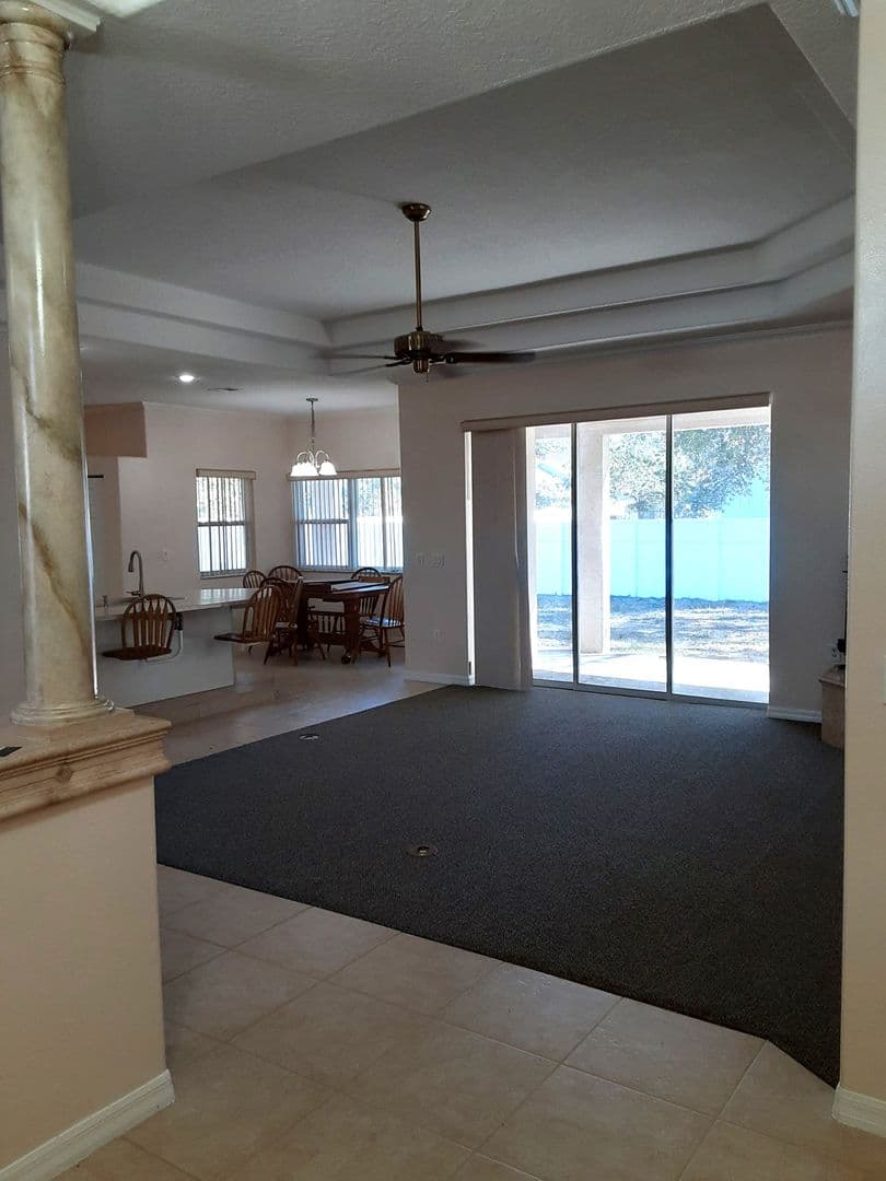 Spring Hill House: 13409 Short Court
