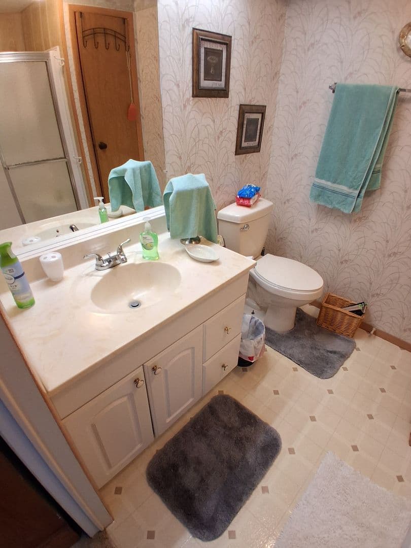 Brooksville House: Moriah Avenue - 7577
