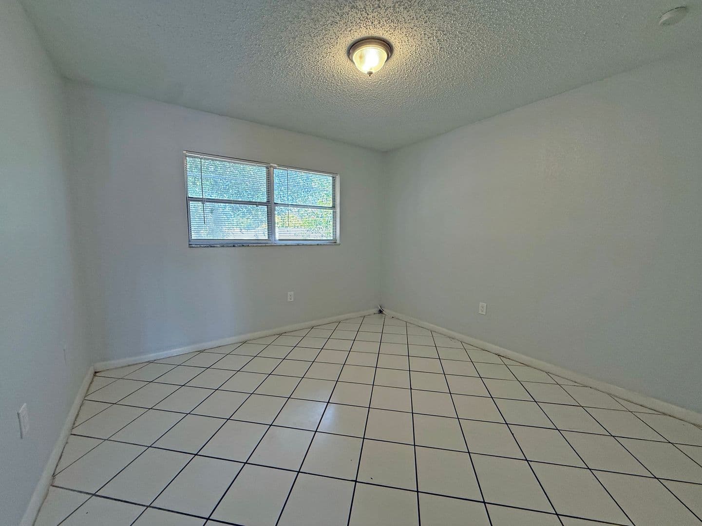 Clearwater Condo: 2 N Fernwood Ave #14