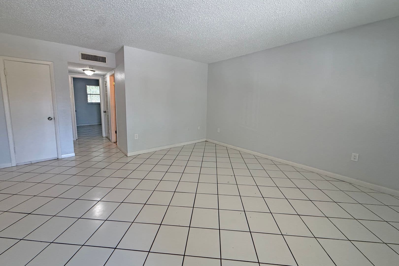 Clearwater Condo: 2 N Fernwood Ave #14