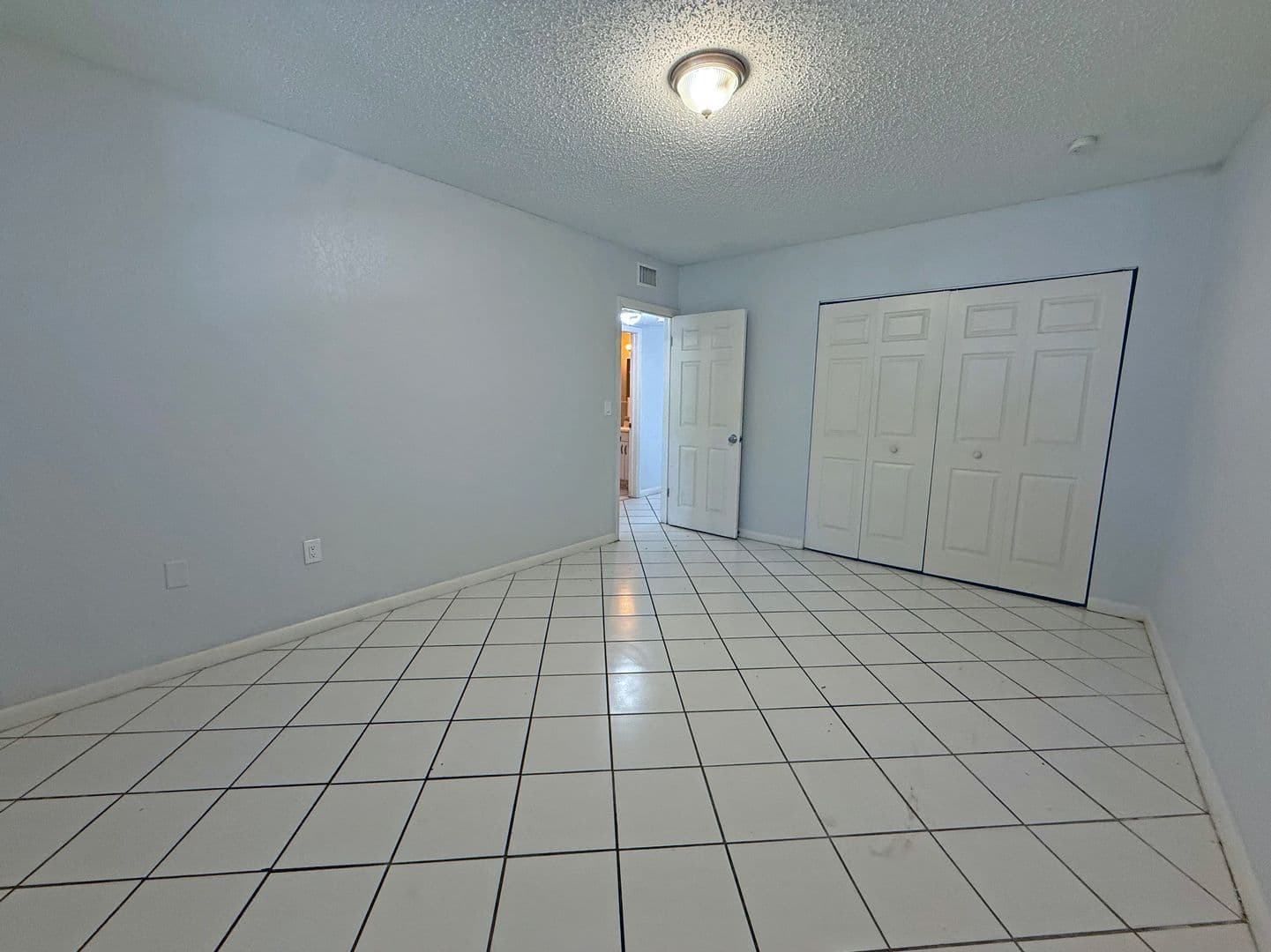 Clearwater Condo: 2 N Fernwood Ave #14