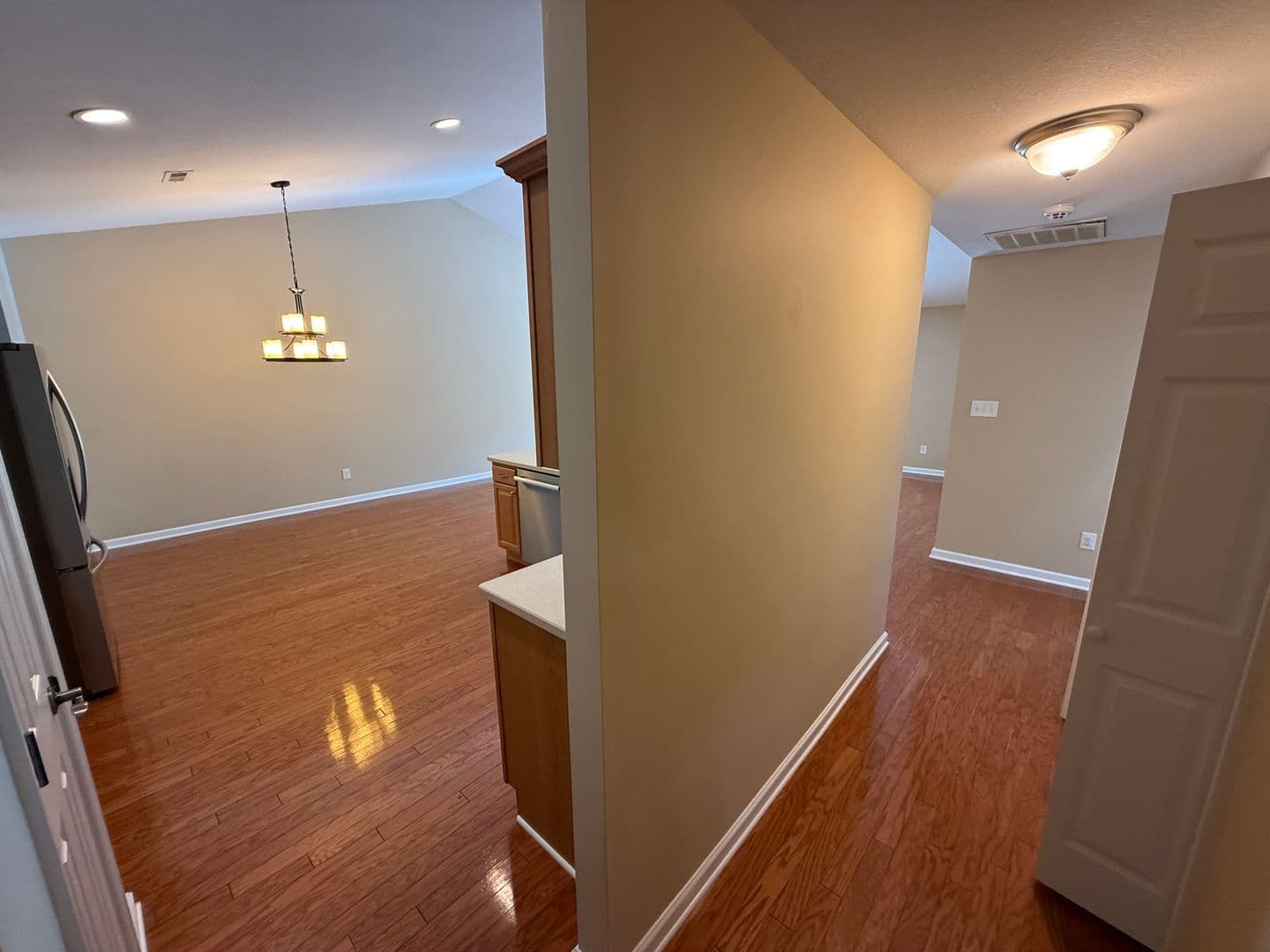 Knoxville House: 8801 Carriage House Way - 8801 Carriage House Way