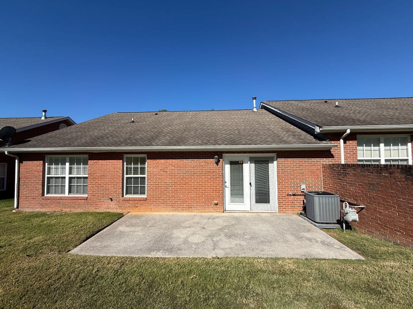 Knoxville House: 8801 Carriage House Way - 8801 Carriage House Way
