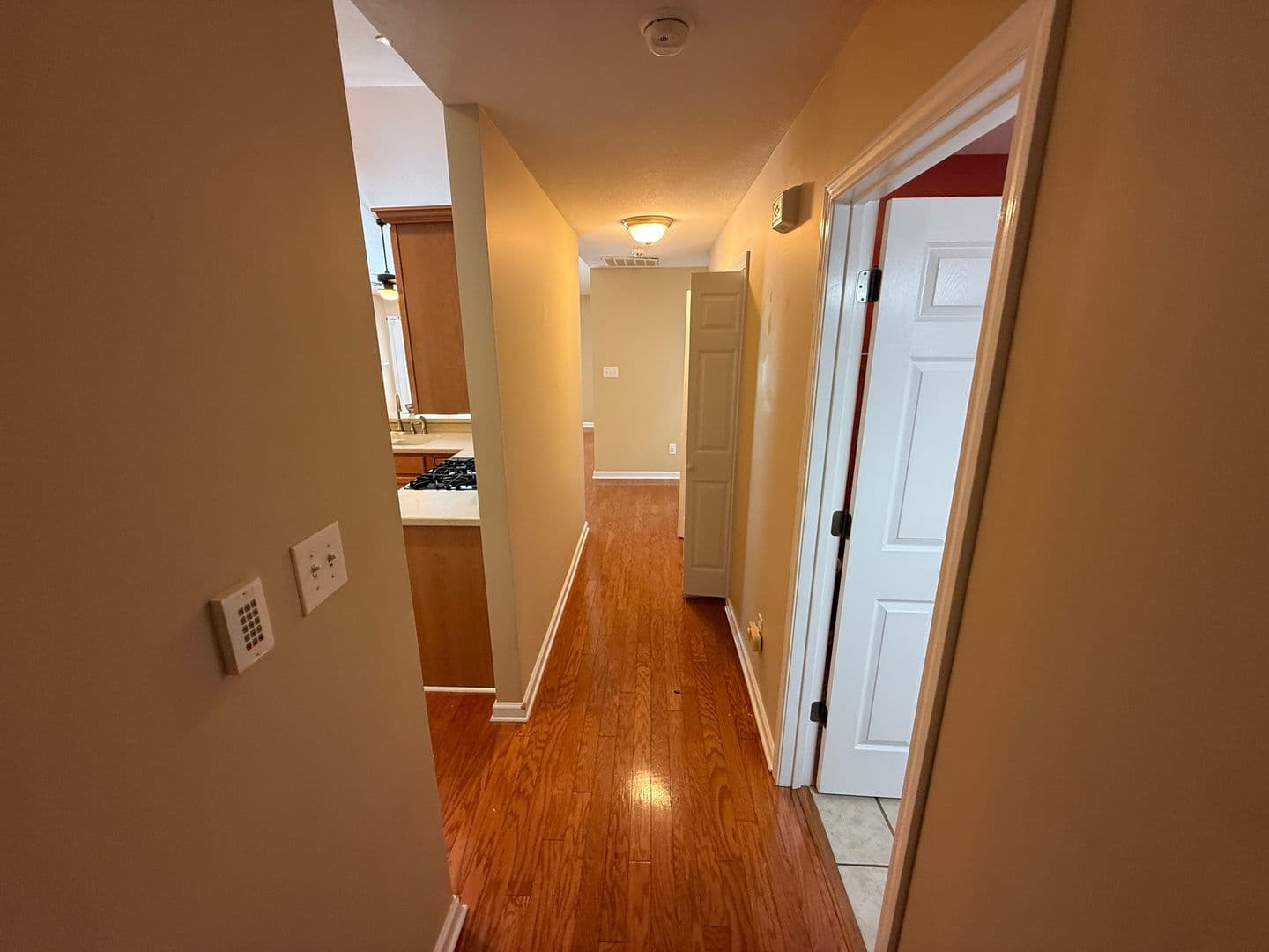 Knoxville House: 8801 Carriage House Way - 8801 Carriage House Way