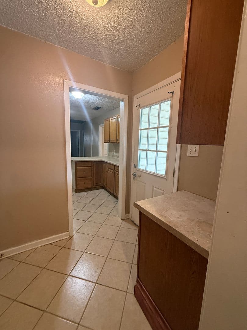 Bossier City House: 1219 Gladiolus