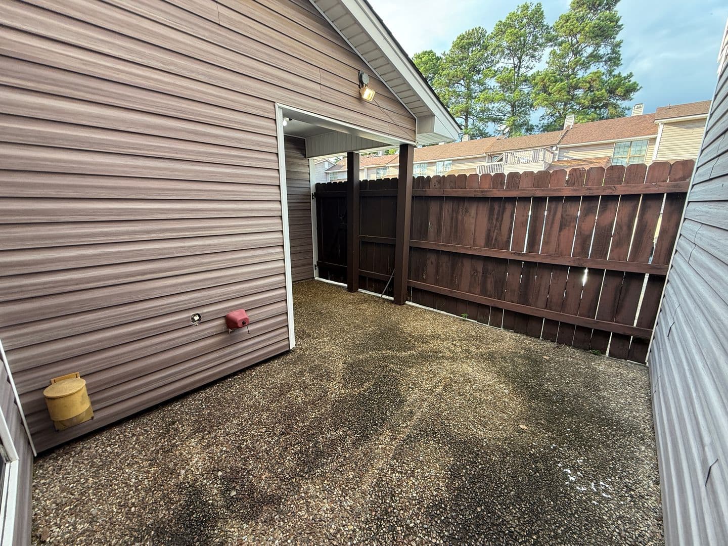 Shreveport House: 4111 Pines Rd.