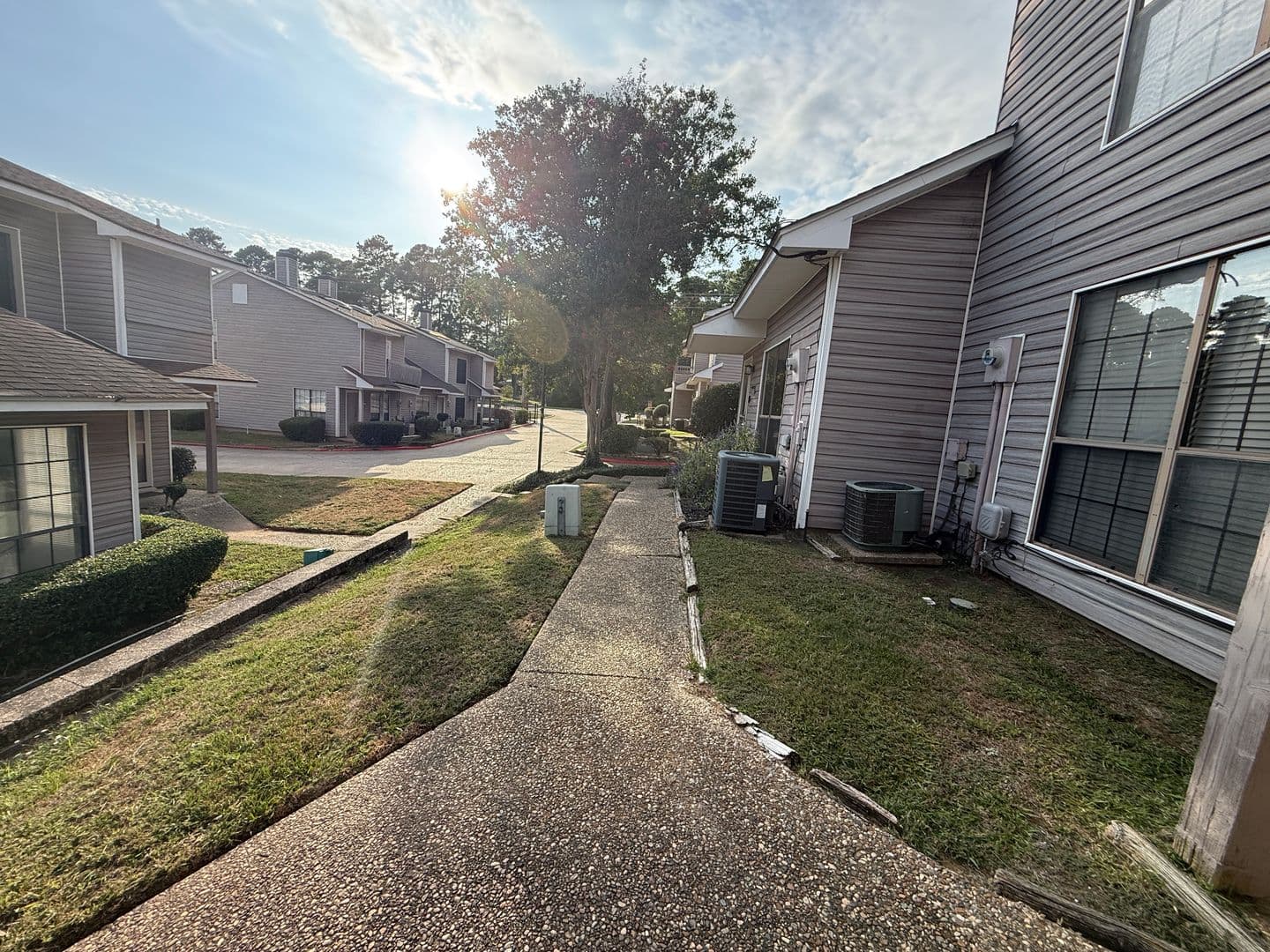 Shreveport House: 4111 Pines Rd.