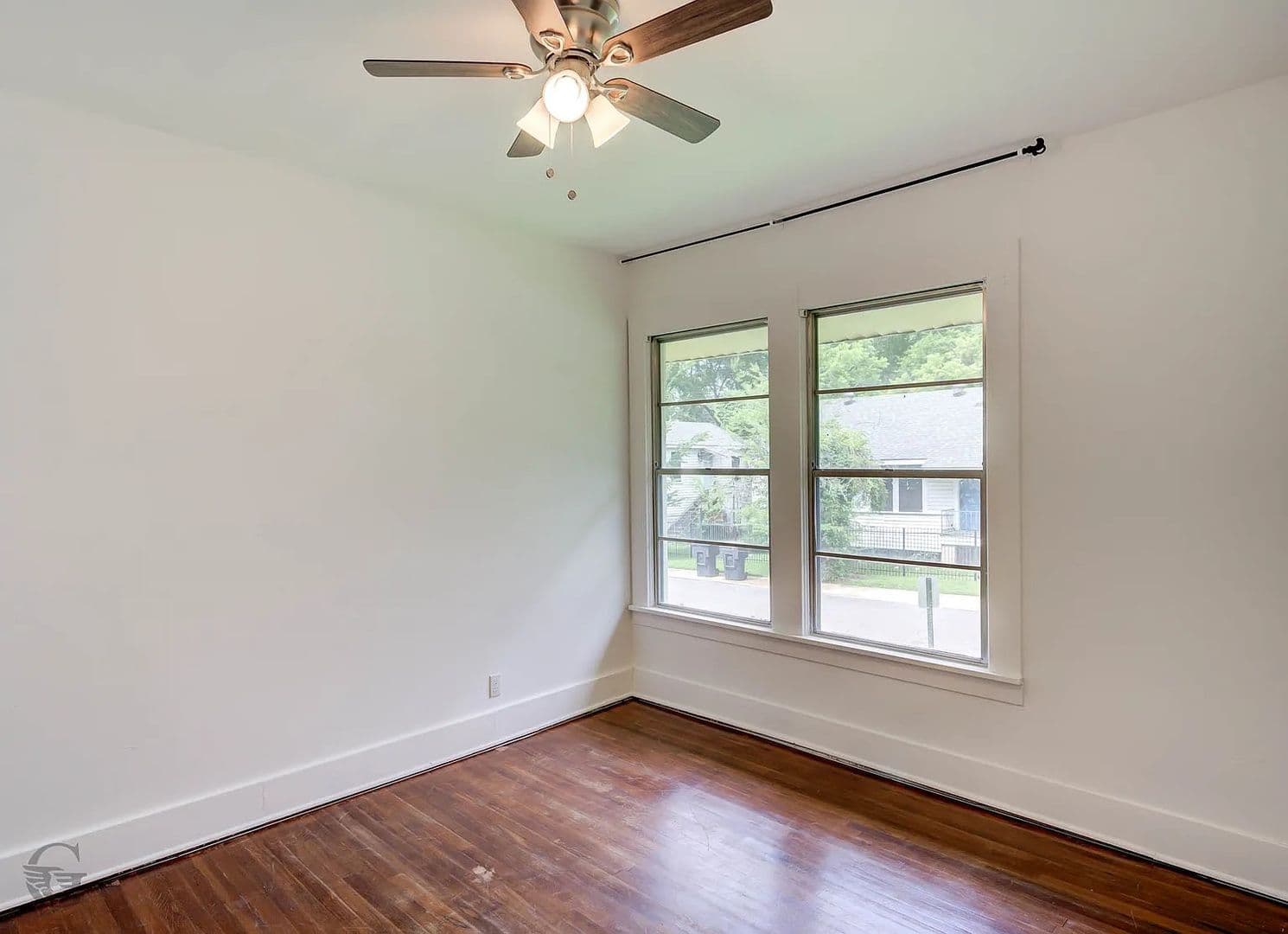 Shreveport House: 859 Linden Street