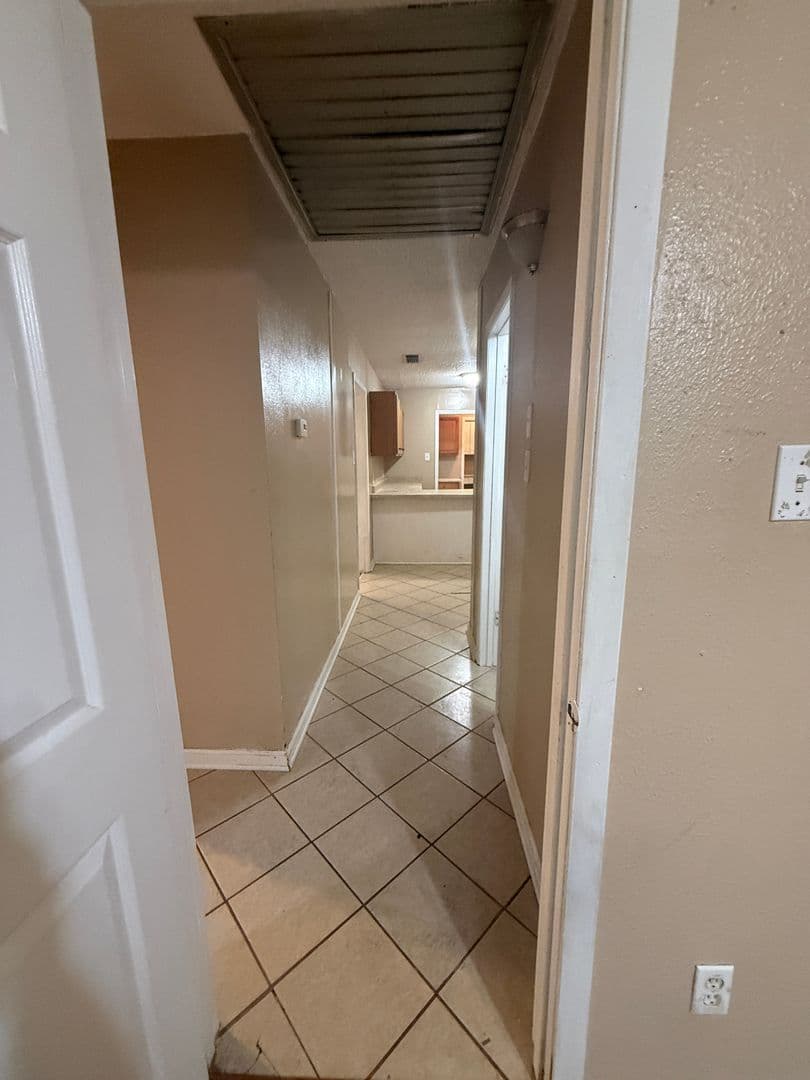 Bossier City House: 1219 Gladiolus