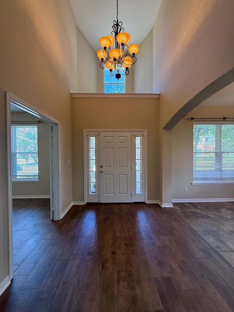 Shreveport House: 139 Hallette Dr