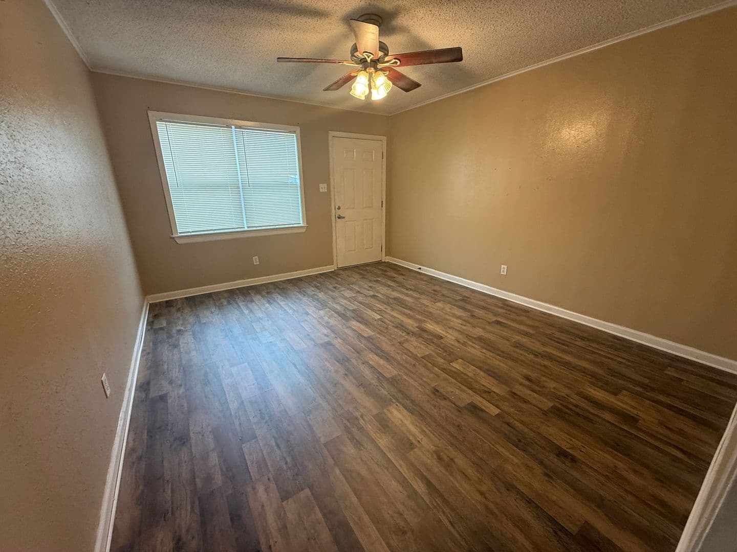 Bossier City House: 1219 Gladiolus
