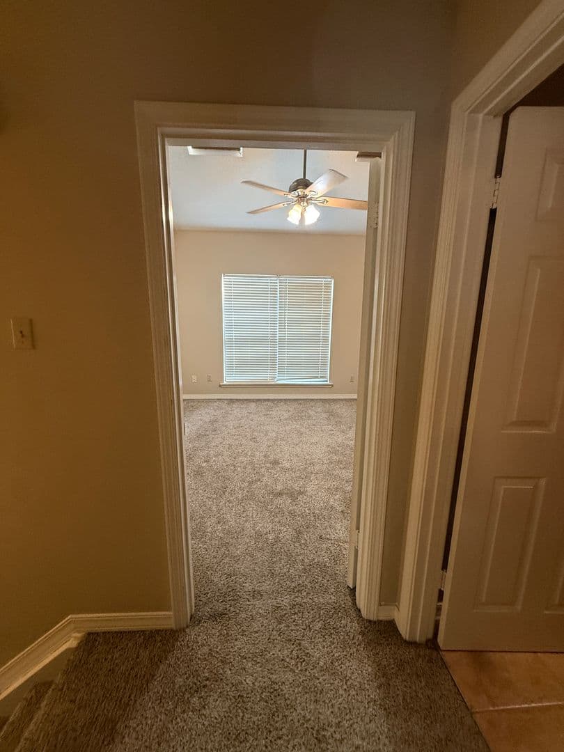 Shreveport House: 4111 Pines Rd.