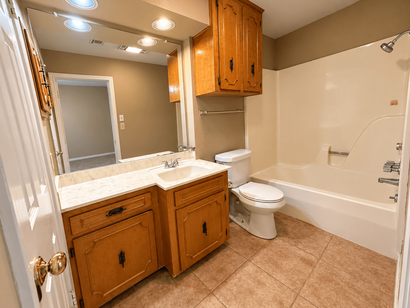 Shreveport House: 4111 Pines Rd.
