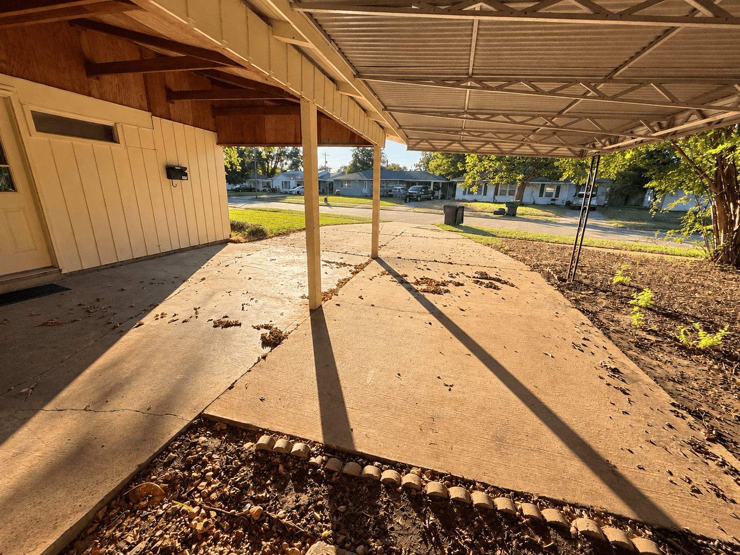 Bossier City House: 1320 Mark Ave