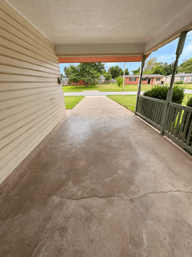 Bossier City House: 1219 Gladiolus
