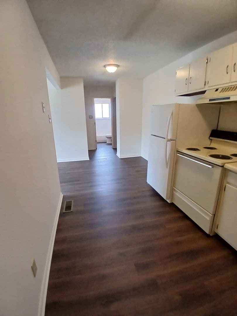 St. Louis Apartment: 5226 Lemay Ferry Rd