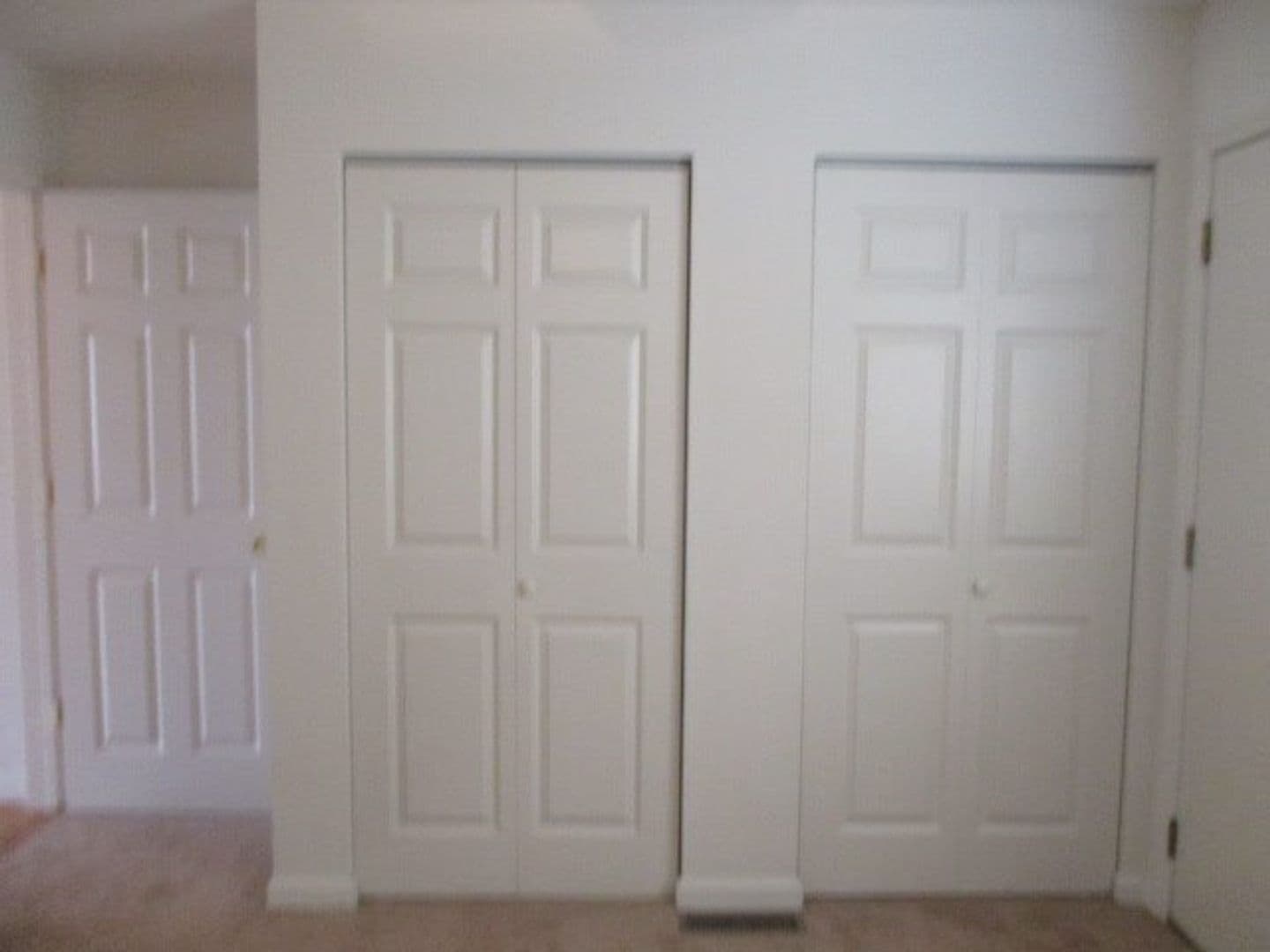 St. Louis Apartment: 5226 Lemay Ferry Rd