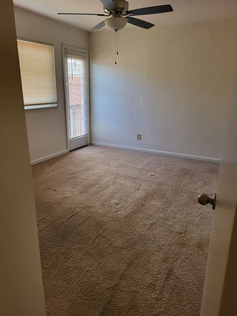 St. Louis Apartment: 5226 Lemay Ferry Rd