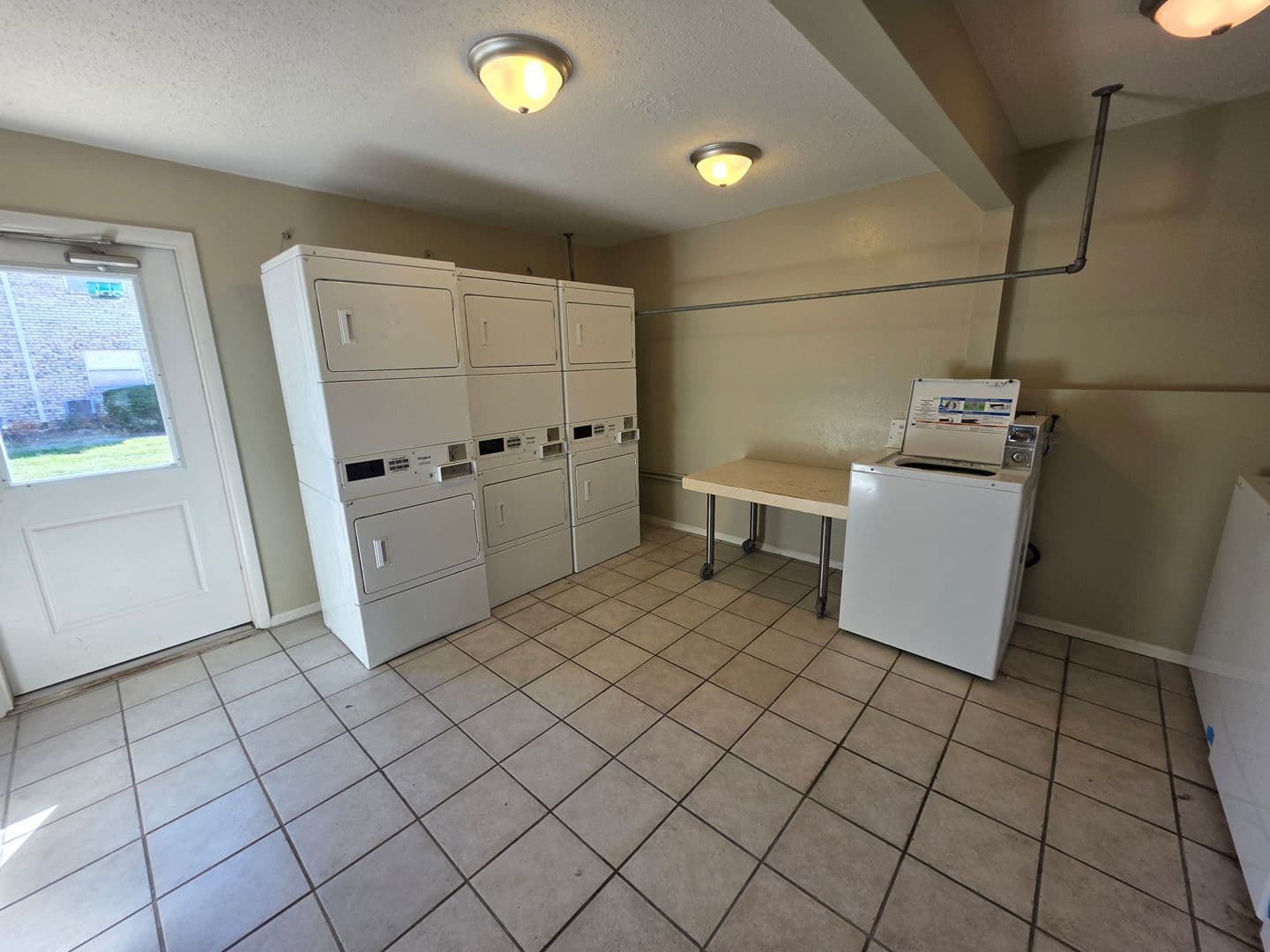 St. Louis Apartment: 9920 Merito Drive