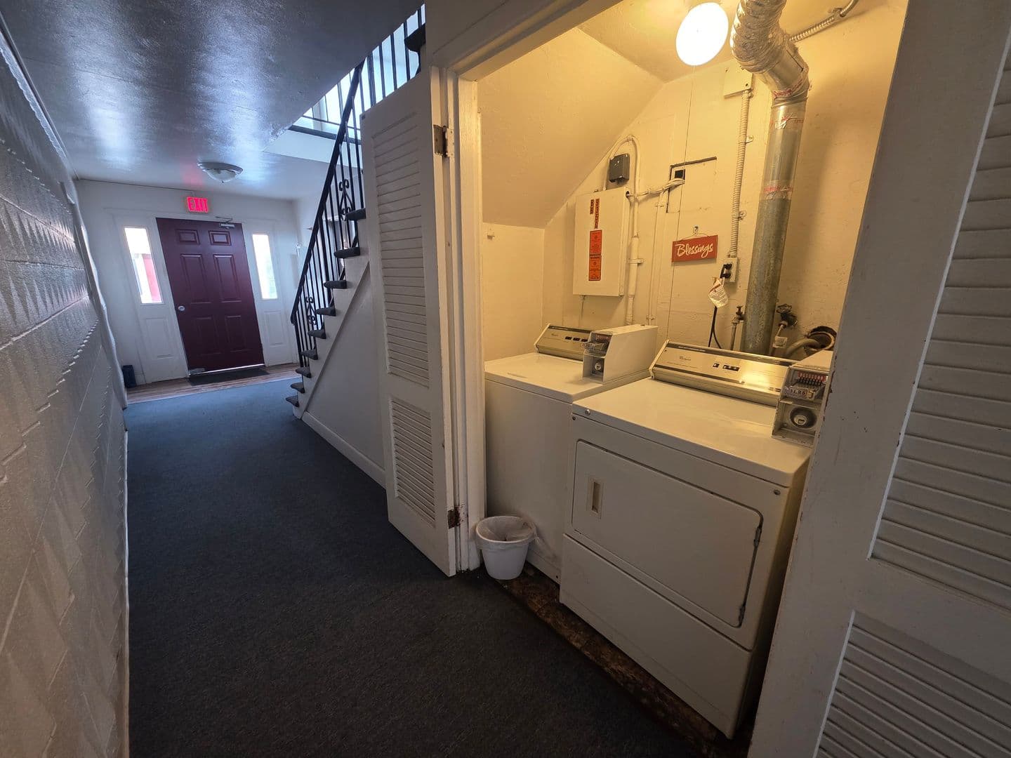 St. Louis Apartment: 9727 Pauline Pl