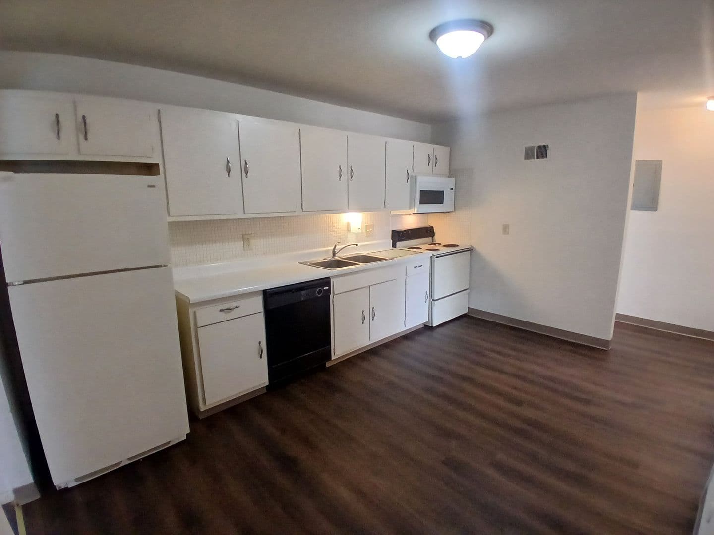 St Louis Apartment: 4080 Sir Bors