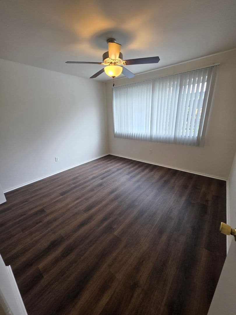 St. Louis Apartment: 9727 Pauline Pl