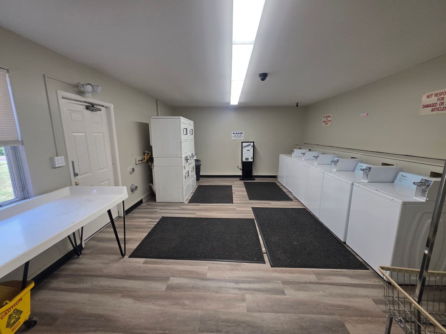 St. Louis Apartment: 13108 Bulter Oak Dr.