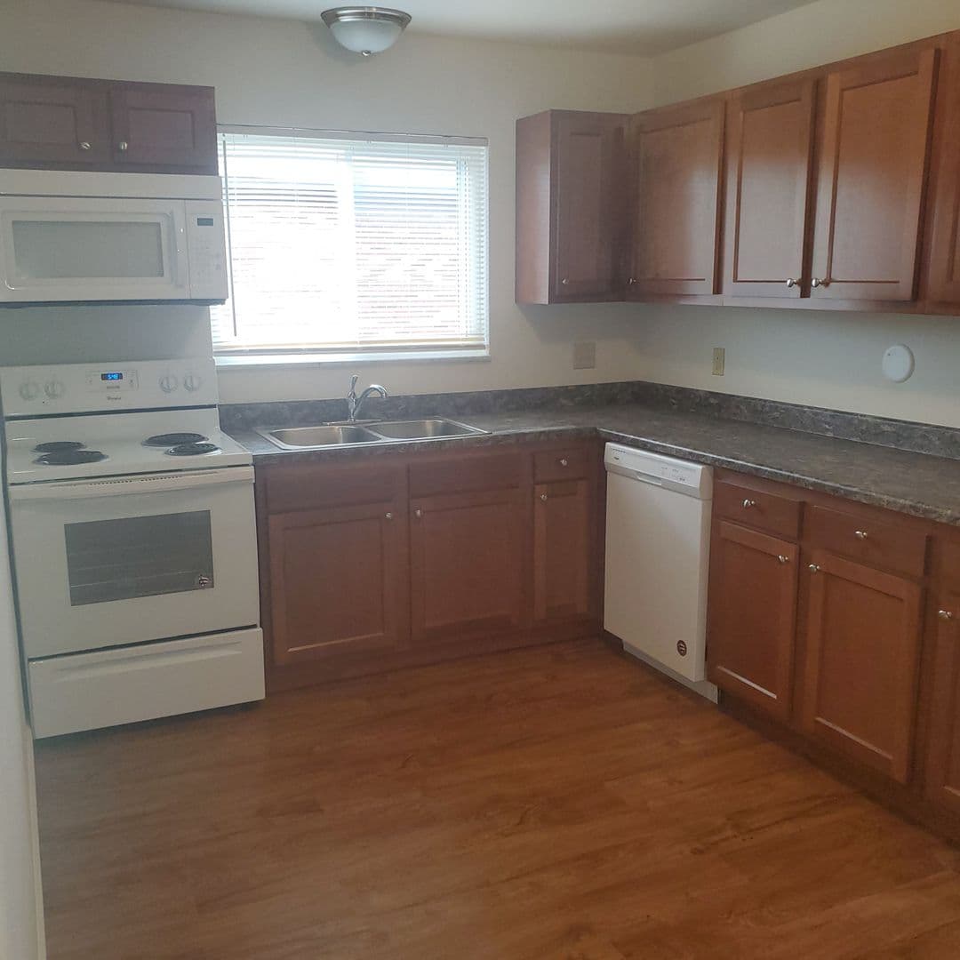 St. Louis Apartment: 5226 Lemay Ferry Rd