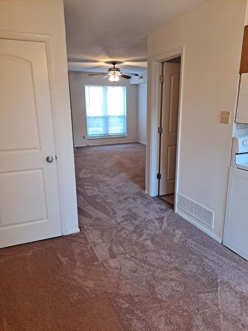 St. Louis Apartment: 11515 Gravois Road
