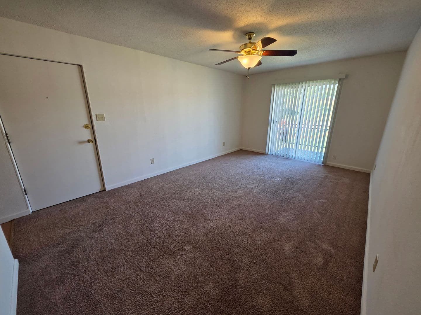St. Louis Apartment: 9920 Merito Drive