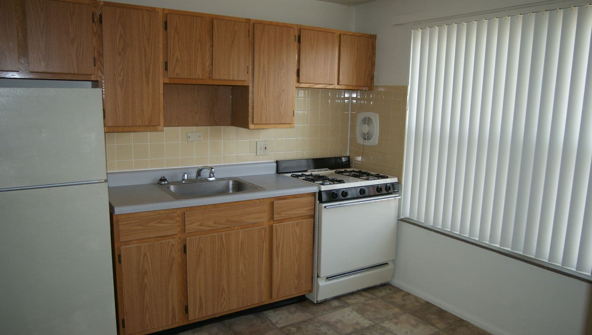 St. Louis Apartment: 1600  Page Industrial Blvd