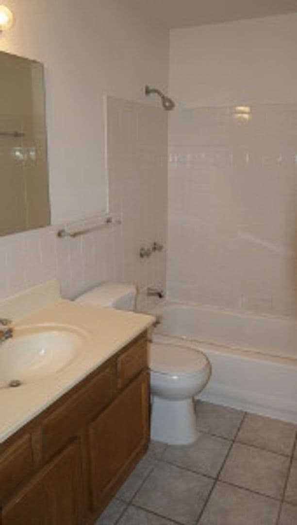 St. Louis Apartment: 11515 Gravois Road