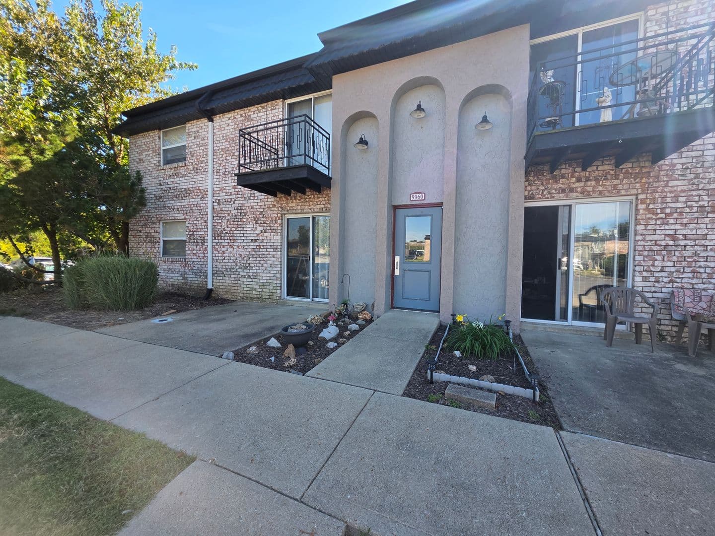St. Louis Apartment: 9920 Merito Drive